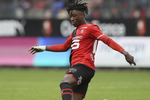 Rennes' midfielder Eduardo Camavinga in action during the League One soccer match between Rennes and Toulouse, at the Roazhon Park stadium in Rennes, France, Sunday, Oct. 27, 2019. (AP Photo/David Vincent)