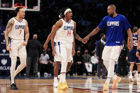 NBA: Οι Κλίπερς νίκησαν τους Νετς στο Μπρούκλιν, με 121.5 εκατομμύρια εκτός αγώνα