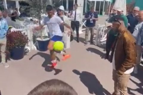 Οι Νεϊμάρ, Βεράτι και Τζόκοβιτς παίζουν ποδαράκια στο Μόντε Κάρλο