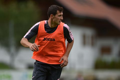 BAD KLEINKIRCHHEIM, AUSTRIA - JULY 25: Mato Jajalo of Palermo in action during a training session at US Citta' di Palermo training base on July 25, 2016 in Bad Kleinkirchheim, Austria.  (Photo by Tullio M. Puglia/Getty Images)