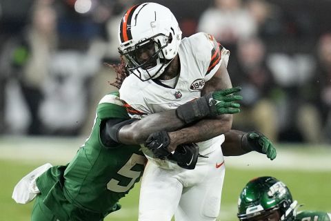 Cleveland Browns wide receiver Elijah Moore is injured on a play after getting is tackled by New York Jets linebacker C.J. Mosley during the first half of an NFL football game Thursday, Dec. 28, 2023, in Cleveland. (AP Photo/Sue Ogrocki)