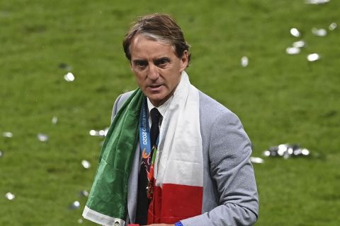Ο Ρομπέρτο Μαντσίνι μετά την κατάκτηση του Euro 2020 από την εθνική Ιταλίας στον τελικό κόντρα στην Αγγλία | 11 Ιουλίου 2021
