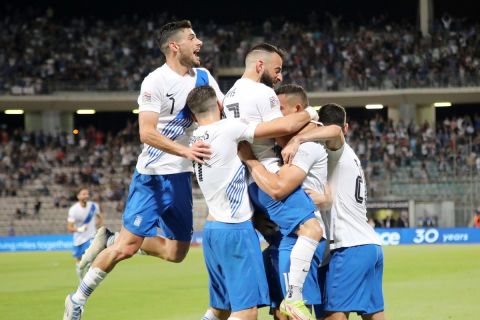 Οι παίκτες της Εθνικής Ελλάδας πανηγυρίζουν γκολ που σημείωσαν κόντρα στο Κόσοβο για τη League C του Nations League 2022-2023 στο Πανθεσσαλικό Στάδιο | Κυριακή 12 Ιουνίου 2022