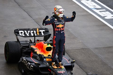 SUZUKA, JAPAN - OCTOBER 09: Race winner and 2022 F1 World Drivers Champion Max Verstappen of Netherlands and Oracle Red Bull Racing celebrates in parc ferme during the F1 Grand Prix of Japan at Suzuka International Racing Course on October 09, 2022 in Suzuka, Japan. (Photo by Clive Mason/Getty Images)