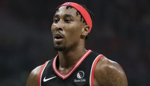 Toronto Raptors forward Rondae Hollis-Jefferson plays against the Los Angeles Clippers during the first half of an NBA basketball game in Los Angeles, Monday, Nov. 11, 2019. (AP Photo/Chris Carlson)