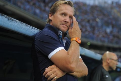 MALAGA, SPAIN - AUGUST 25:  Malaga FC head coach Bernd Schuster looks on during the La Liga match between Malaga CF and FC Barcelona at La Rosaleda Stadium on August 25, 2013 in Malaga, Spain.  (Photo by Denis Doyle/Getty Images)