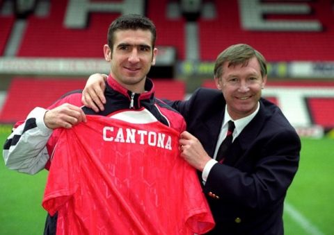 Eric Cantona, Manchester United's new signing, with manager Alex Ferguson.