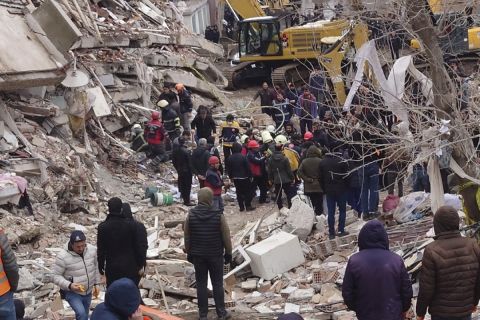Η ανάρτηση του Δημήτρη Ιτούδη μετά τις τεράστιες σεισμικές δονήσεις στην Τουρκία