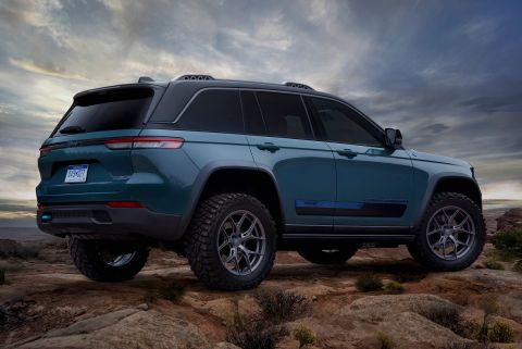 Jeep® Grand Cherokee Trailhawk PHEV Concept