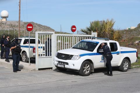 Ισχυρή η αστυνόμευση έξω από το γήπεδο στο Ηράκλειο