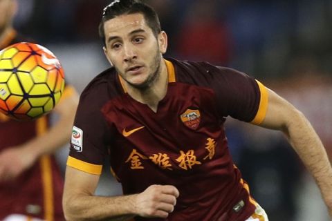 Romas Kostas Manolas wears the team jersey bearing a Chinese writing which reads: "The golden Monkey brings happiness and fortune " to greet the upcoming Chinese New Year , during a Serie A soccer match between Roma and Sampdoria at Rome's Olympic stadium, Sunday, Feb. 7, 2016.  The Lunar New Year which falls on Feb. 8 this year marks the Year of the Monkey in the Chinese calendar. (AP Photo/Alessandra Tarantino)