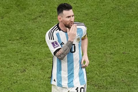 Ο Μέσι πανηγυρίζει γκολ του στο Ολλανδία - Αργεντινή