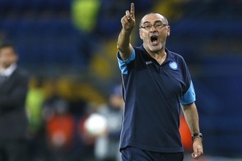 Napoli's head coach Maurizio Sarri shouts instructions to his players during the Group F Champions League soccer match between Shakhtar Donetsk and Napoli at the Metalist Stadium in Kharkiv, Ukraine, Wednesday, Sept. 13, 2017. (AP Photo/Efrem Lukatsky)