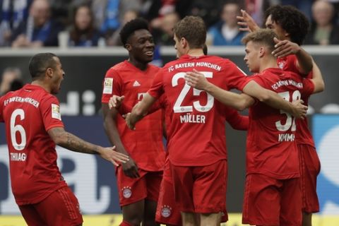 Bundesliga: Η ομοσπονδία προτείνει αναβολή έως 30/4 και να τελειώσει μέχρι 30/6