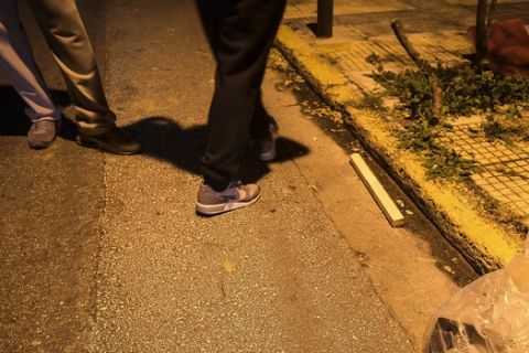 Οπαδοί του Ολυμπιακού ξυλοκόπησαν αστυνομικούς στον Πειραιά