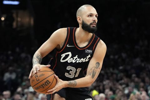 Detroit Pistons' Evan Fournier plays Boston Celtics during the first half of an NBA basketball game, Monday, March 18, 2024, in Boston. (AP Photo/Michael Dwyer)