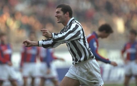 1 Dec 1996:  Zinedane Zidane of Juventus celebrates scoring during the Serie A match between Juventus and Bologna in Turin, Italy. Juventus won 1-0. Mandatory Credit: Claudio Villa/Allsport