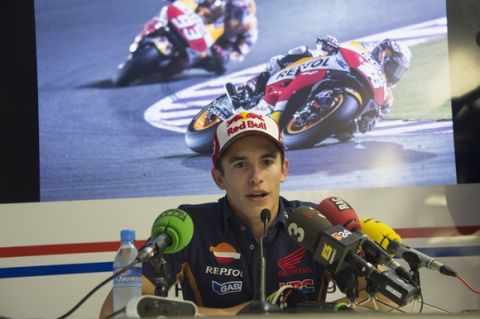 VALENCIA, SPAIN - NOVEMBER 05:  Marc Marquez of Spain and Repsol Honda Team speaks during the press conference during the MotoGP of Valencia - Previews  at Ricardo Tormo Circuit on November 5, 2015 in Valencia, Spain.  (Photo by Mirco Lazzari gp/Getty Images)