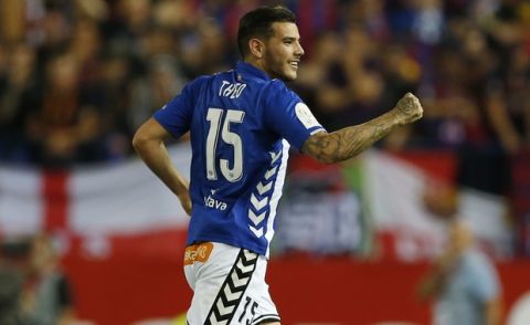 Alaves' Theo Hernandez celebrates after scoring his side's 1st goal during the Copa del Rey final soccer match between Barcelona and Alaves at the Vicente Calderon stadium in Madrid, Spain, Saturday, May 27, 2017. (AP Photo/Francisco Seco)