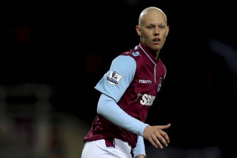  *** Local Caption *** Dylan Tombides