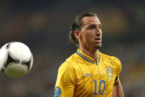 Sweden s Zlatan Ibrahimovic runs during the Euro 2012 soccer championship Group D match between Sweden and France in Kiev, Ukraine. (AP Photo/Sergei Grits)