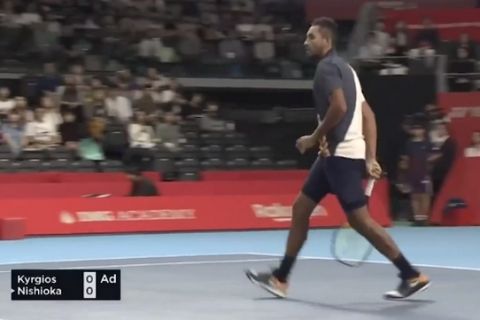 Όταν ο Κύργιος θέλει να παίξει τένις (VIDEO)