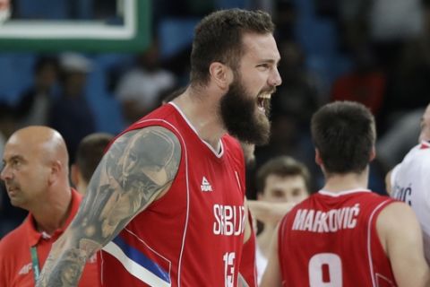 Παγκόσμιο Κύπελλο: Έκανε το "10 στα 10" η Σερβία, 61-56 τη Γαλλία