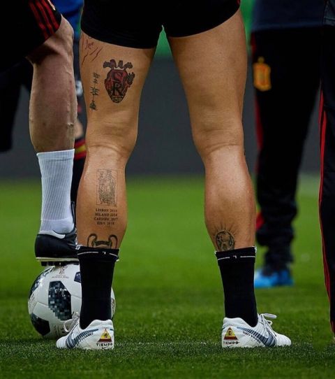 Τατουάζ του Σέρχιο Ράμος με 4 Champions League και το Παγκόσμιο Κύπελλο (PHOTO)