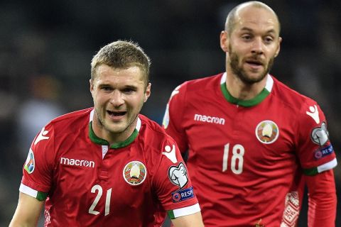 Παίκτες της Λευκορωσίας στην αναμέτρηση με τη Γερμανία στο Euro