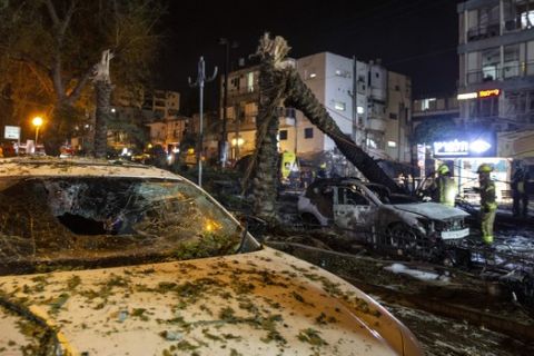 Εικόνες από τις πυραυλικές επιθέσεις στο Ισραήλ