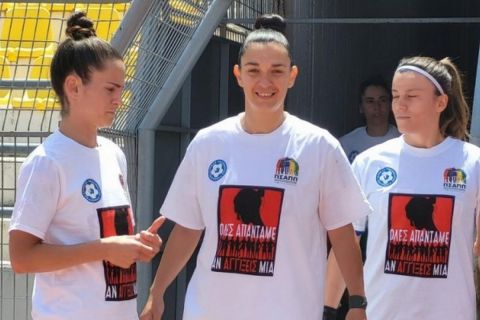 Παναθηναϊκός - ΠΑΟΚ: Το ηχηρό μήνυμα ενάντια στη βία κατά των γυναικών από τις παίκτριες των δύο ομάδων