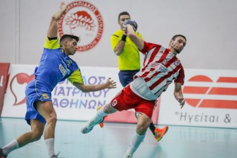 Handball Premier: Νίκες για τους πρωτοπόρους ΑΕΚ και Ολυμπιακό