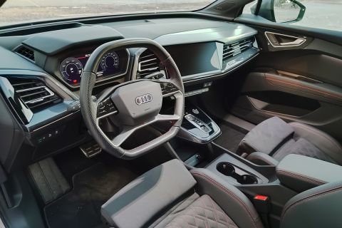 Audi Q4 e-tron 50 quattro