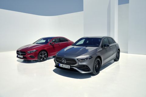 Mercedes-Benz A 250 e Hatchback: fuel consumption combined, weighted (WLTP) 1,1-0,8 l/100 km, electric energy consumption combined, weighted (WLTP) 17.0-15.0 kWh/100km, CO2 emissions combined, weighted (WLTP) 25-18 g/km [2]; exterior: mountain grey, AMG line[2] The stated figures are the measured "WLTP CO figures" in accordance with Art. 2 No. 3 of Implementing Regulation (EU) 2017/1153. The fuel consumption figures were calculated on the basis of these figures. Electric energy consumption was determined on the basis of Commission Regulation (EU) 2017/1151. / Mercedes-Benz A-Class saloon; exterior: patagonia red MANUFAKTUR; progressive line 

Mercedes-Benz A 250 e Hatchback: fuel consumption combined, weighted (WLTP) 1,1-0,8 l/100 km, electric energy consumption combined, weighted (WLTP) 17.0-15.0 kWh/100km, CO2 emissions combined, weighted (WLTP) 25-18 g/km [2]; exterior: mountain grey, AMG line[2] The stated figures are the measured "WLTP CO figures" in accordance with Art. 2 No. 3 of Implementing Regulation (EU) 2017/1153. The fuel consumption figures were calculated on the basis of these figures. Electric energy consumption was determined on the basis of Commission Regulation (EU) 2017/1151. / Mercedes-Benz A-Class saloon; exterior: patagonia red MANUFAKTUR; progressive line