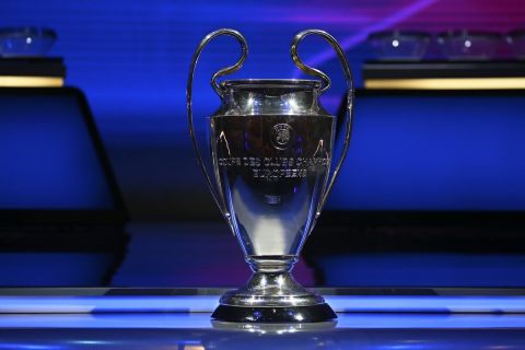 Το τροπαίο του Champions League