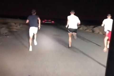 Κριστιάνο Ρονάλντο: Τρέξιμο μέσα στη νύχτα στην έρημο του Ντουμπάι (VIDEO)