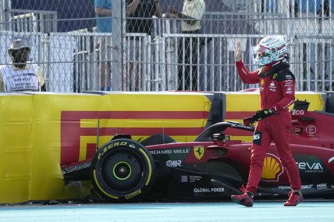 Formula 1: Οκτώ απόψεις για το τι φταίει στη Ferrari