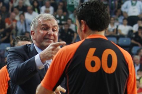 Panathinaikos coach Zeljko Obradovic reacts at referee's decision during a Final Four Euroleague semifinal basketball match against CSKA Moscow at the Sinan Erdem Arena in Istanbul, Friday, May 11, 2012. CSKA Moscow won 66-64 and will play at the final on Sunday night. (AP Photo/Thanassis Stavrakis)