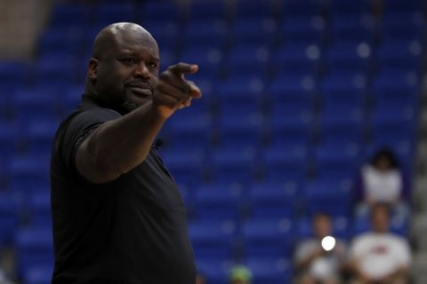 Shaquille O'Neal, of Team Pringles, coaches during the Celebrity Crunch Classic presented by Cheez-It and Pringles at the Northside Sports Gym on Saturday, March 31, 2018, in San Antonio. (Photo by Aaron M. Sprecher/Invision for The Kellogg Company/AP Images)