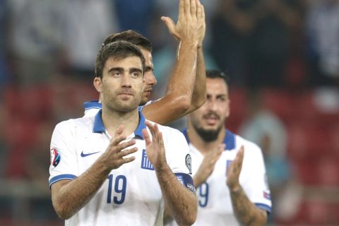 Παπασταθόπουλος: "Κατάντια για την Ελλάδα, Κύπελλο χωρίς κόσμο"