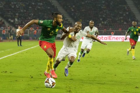 Ο Τσούπο-Μοτίνγκ με τη φανέλα του Καμερούν σε ματς κόντρα στις Κομόρες για το Κύπελλο Εθνών Αφρικής | 24 Ιανουαρίου 2022