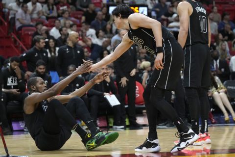NBA: Ο Ο΄Νιλ σφράγισε τη νίκη για τους Νετς, που ανησυχούν για τραυματισμό του Ντουράντ