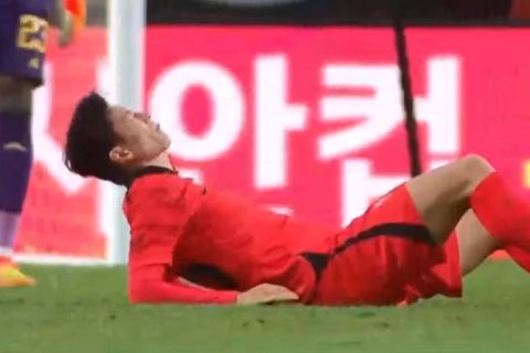 Νότια Κορέα - Καμερούν 1-0: Ο Ουί-Τζο Χουάνγκ μπήκε αλλαγή και τραυματίστηκε, βασικός ο Ινμπόμ, έπαιξε κι ο Κούντε