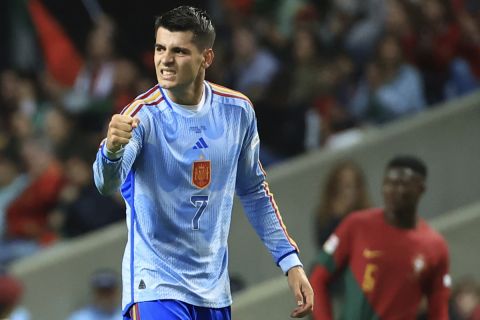 Ο Μοράτα πανηγυρίζει γκολ του στο Πορτογαλία - Ισπανία στο Nations League.
