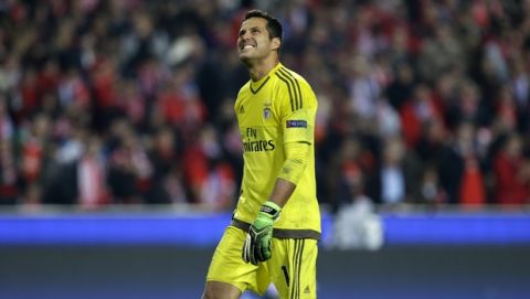 Benfica's goalkeeper Julio Cesar reacts during the Champions League group C soccer match between Benfica and Atletico Madrid at the Luz stadium in Lisbon, Tuesday, Dec. 8, 2015. Atletico won 2-1. (AP Photo/Armando Franca)