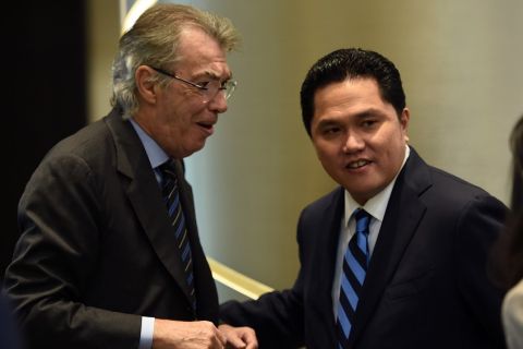 MILAN, ITALY - OCTOBER 19: Massimo Moratti, Honorary President of Inter and  Erick Thohir, President of Inter attend the FC Internazionale shareholder's meeting at Hotel Gallia on October 19, 2015 in Milan, Italy.  (Photo by Tullio Puglia - Inter/Inter via Getty Images)