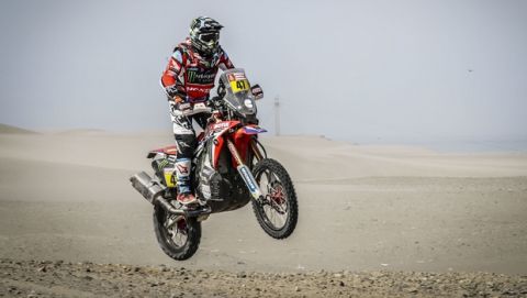 47 BENAVIDES KEVIN (ARG); HONDA; moto; bike; action during the Dakar 2018; Stage 5 San Juan De Marcona to Arequipa; Peru; january 10; Peru; january 9 - Photo Frederic Le Floc'h / DPPI