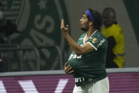 Ο Γκουστάβο Σκάρπα της Παλμέιρας πανηγυρίζει γκολ που σημείωσε κόντρα στην Ατλέτικο Παραναένσε για τα ημιτελικά του Copa Libertadores 2022 στο "Άλιαντς Παρκ", Σάο Πάουλο | Τρίτη 6 Σεπτεμβρίου 2022