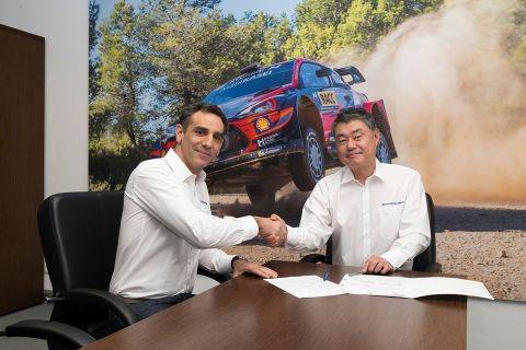 Τριπλή παρουσίαση της "νέας" Hyundai για το WRC του 2023