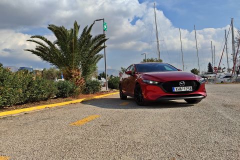Mazda3 20 SkyActiv-X 186ps